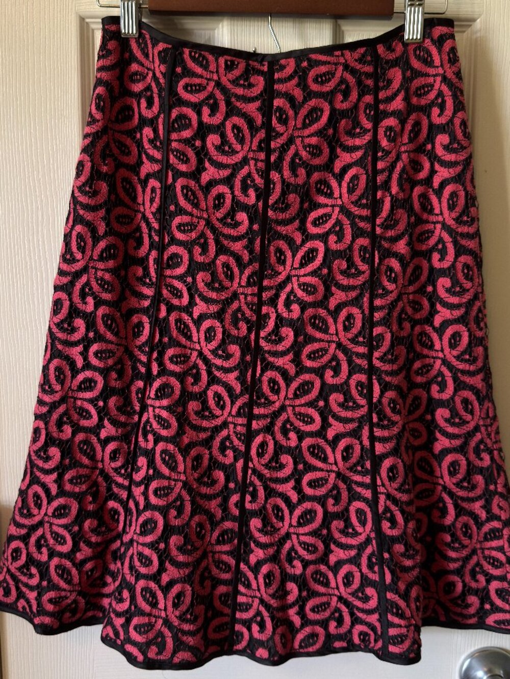 : Vintage Juliana Collezione A-Line Lace Skirt Pink Black Paisley Size 2